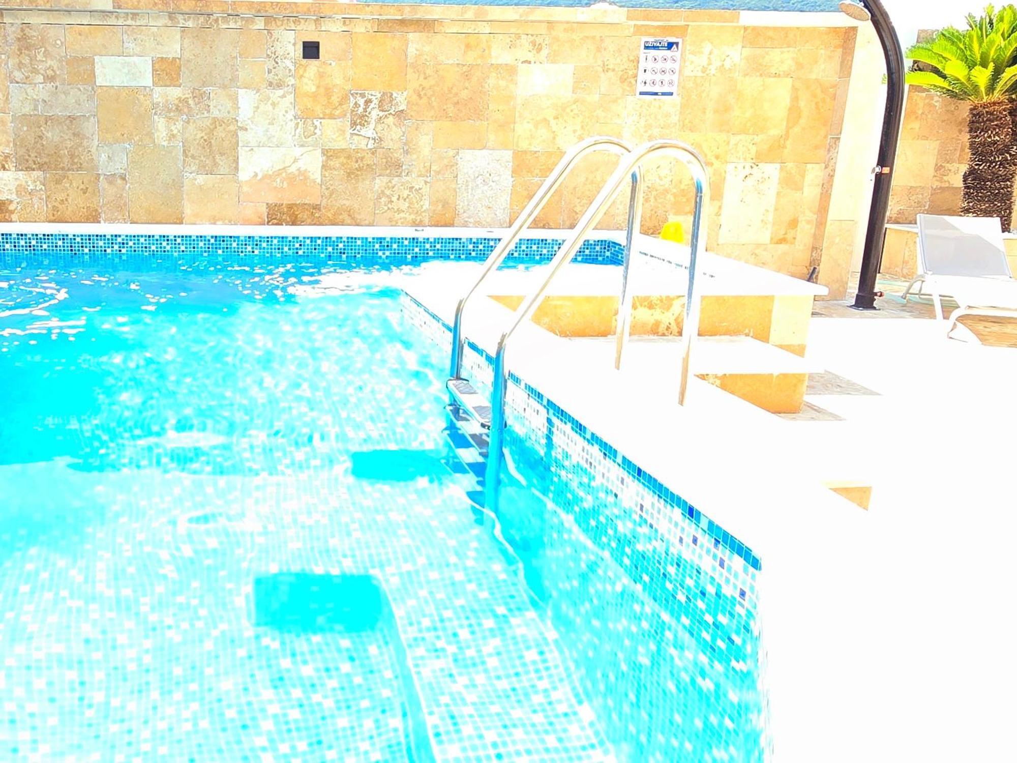 Aquamarine Jaz Montenegro Budva Bagian luar foto